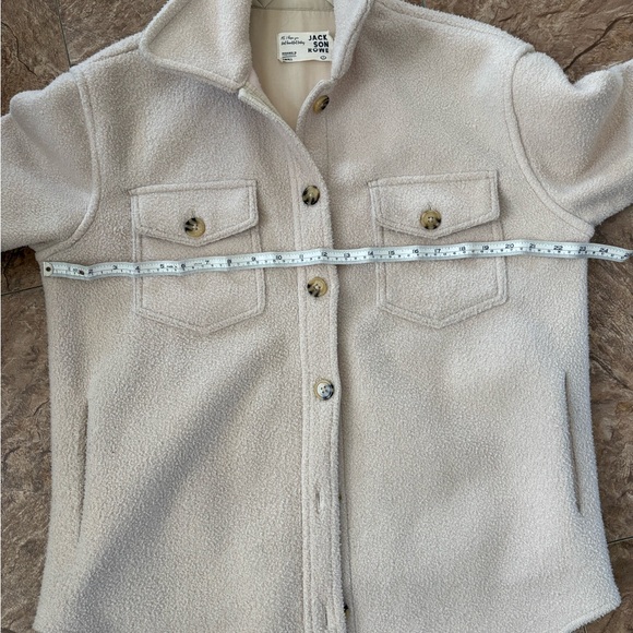 Jackson Rowe shacket small - Picture 6 of 6